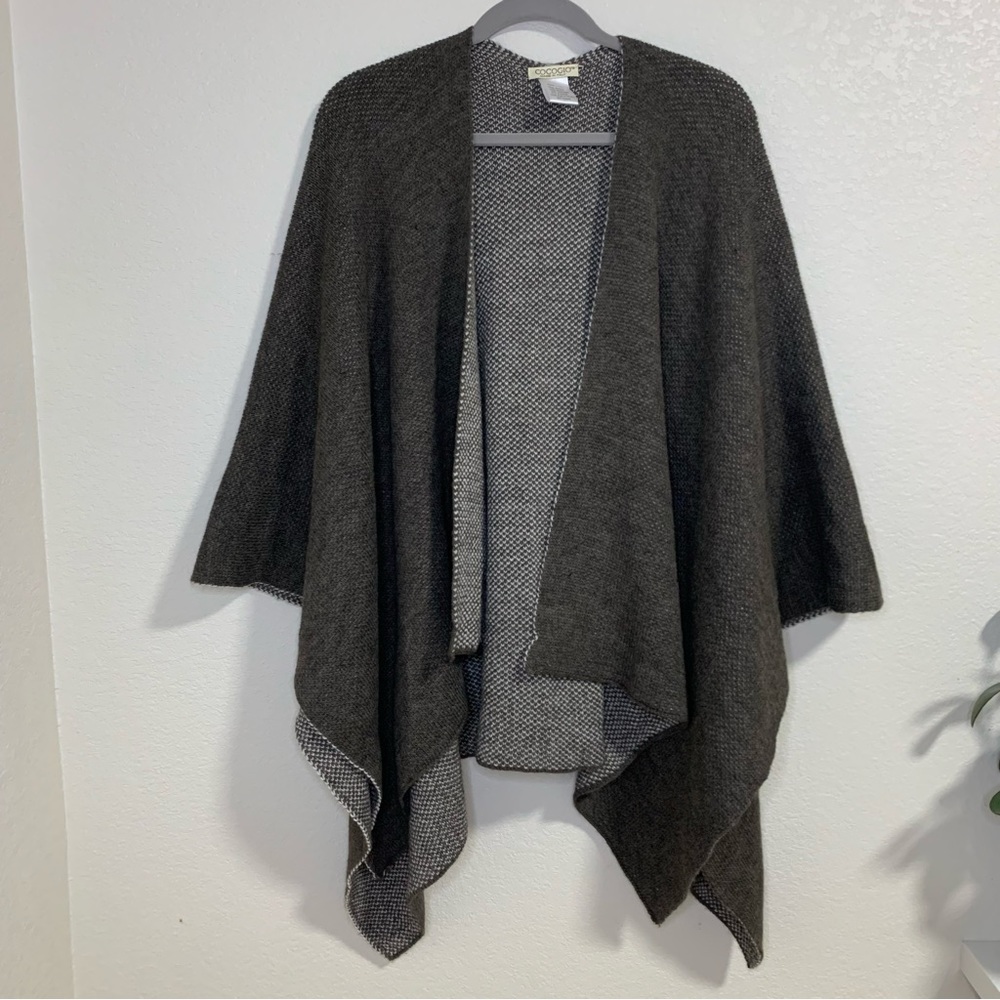 Cocogio Made in Italy wool blend wrap poncho